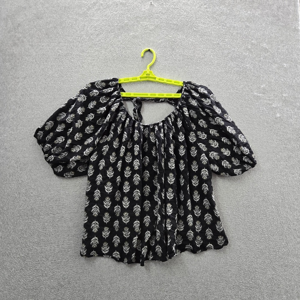 Old Navy Women Blouse 3X Black Floral Button Scoop Neck Pullover Short Sleeve